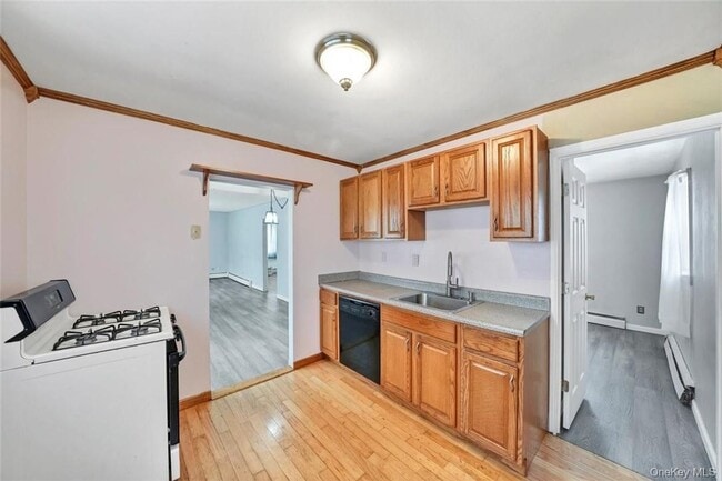 Building Photo - 7 Herbst Dr