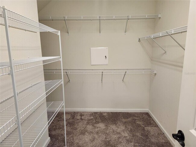 Building Photo - 3668 Fescue Ln