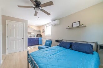 Building Photo - The Cozy Corner