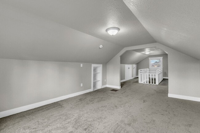 Building Photo - Welcome Home! Charming 3 bedroom Craftsman