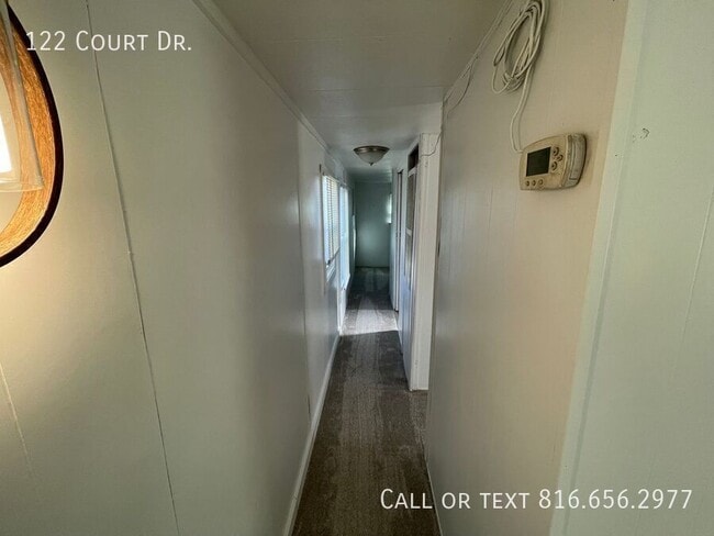 Building Photo - 122 Court Dr