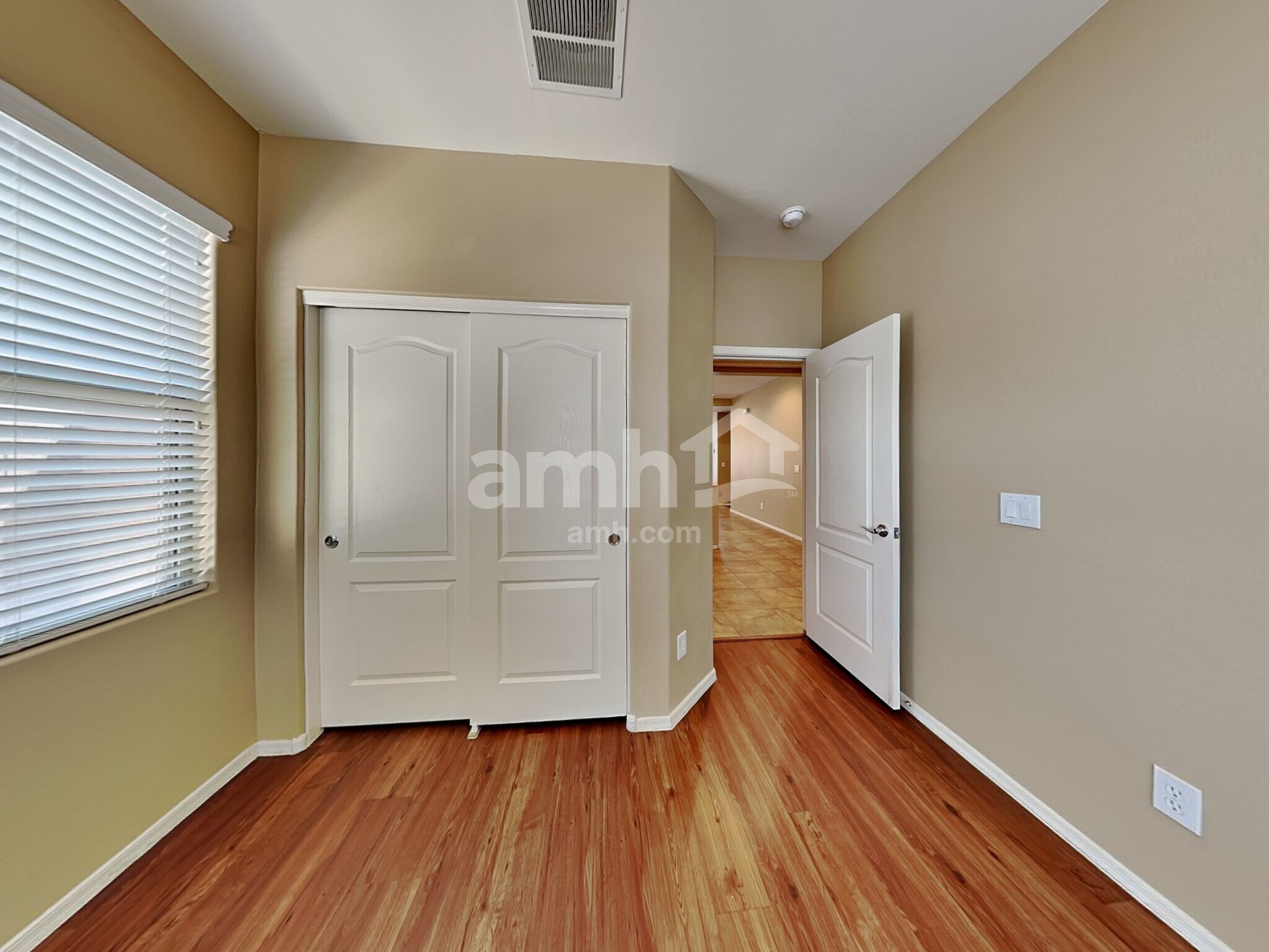 Building Photo - 38549 N Reynosa Dr