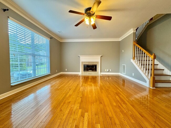 Building Photo - 3 Bedroom, 2.5 Bathroom w/ Bonus Room and 2 Car Garage in McKay's Mill