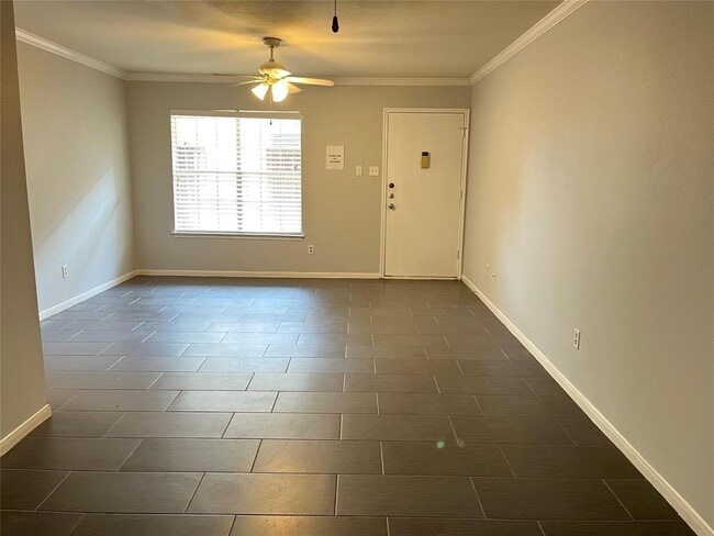 Primary Photo - 1223 Augusta Dr