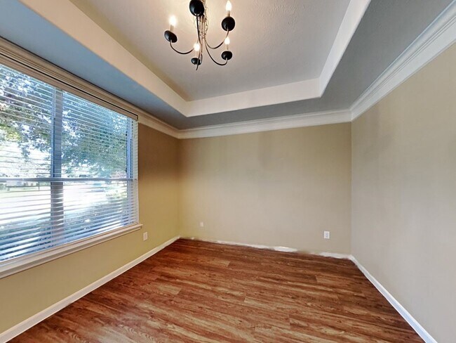 Building Photo - 12403 Fort Dupont Ln