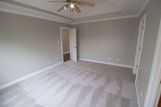 Building Photo - 7106 Stanwood Dr
