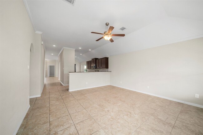 Building Photo - 6818 Rambling Manor Ct