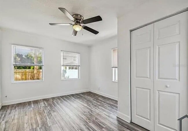 Building Photo - 1913 W Lemon St