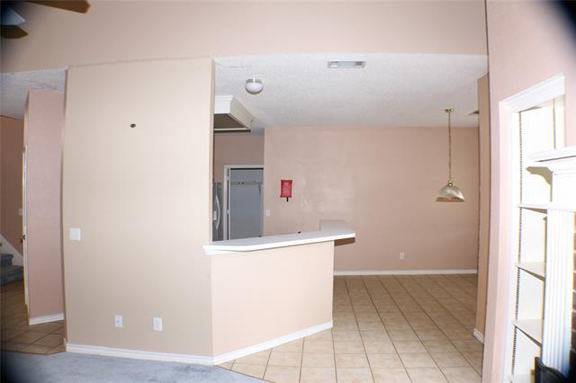 Building Photo - 9513 Western Trail