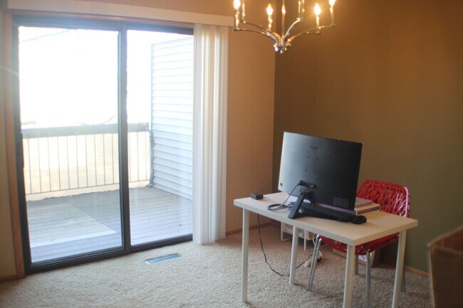 Building Photo - ***$500.00*** off June rent for signed lea...