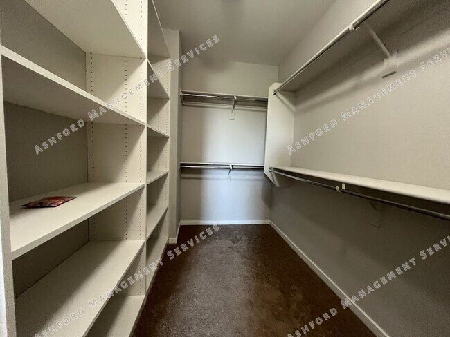 Building Photo - Beautiful 3-Bedroom Home in Sky Crossing with Modern Upgrades