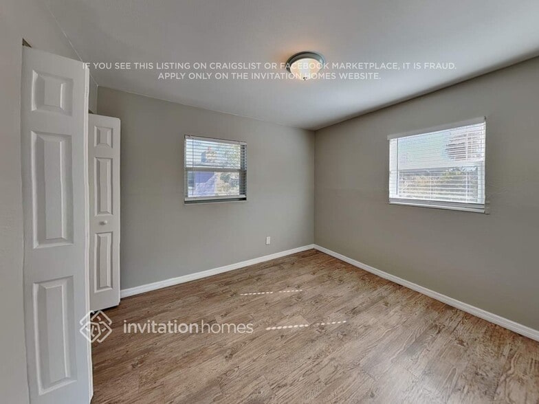 Building Photo - 4114 Lake Lawne Ave