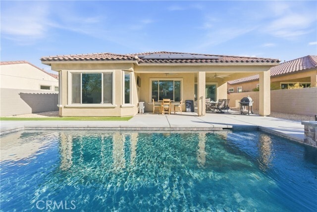 Building Photo - 61 Cabernet