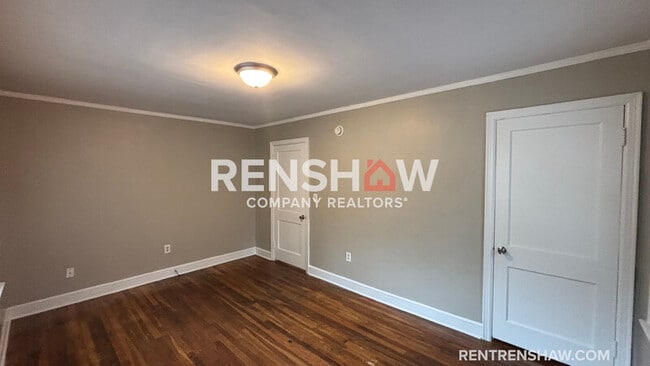 Building Photo - 899 Chatwood St