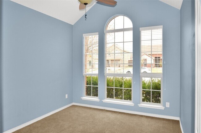 Building Photo - 10529 Cedar Breaks View