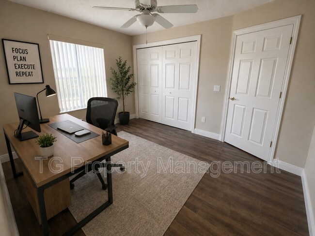 Building Photo - 20 Clarendon Ct N