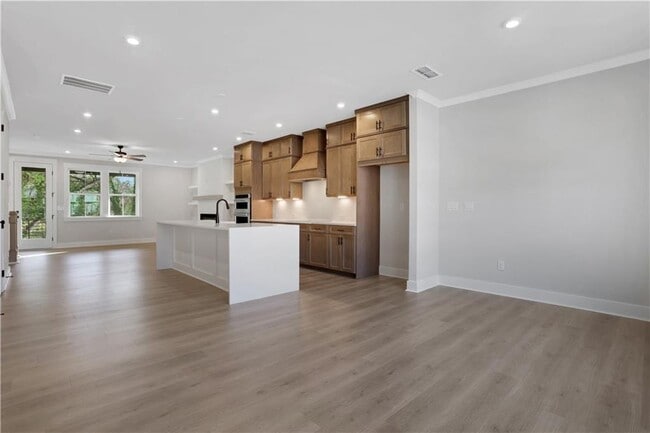 Building Photo - 119 Bridgecrest Rd