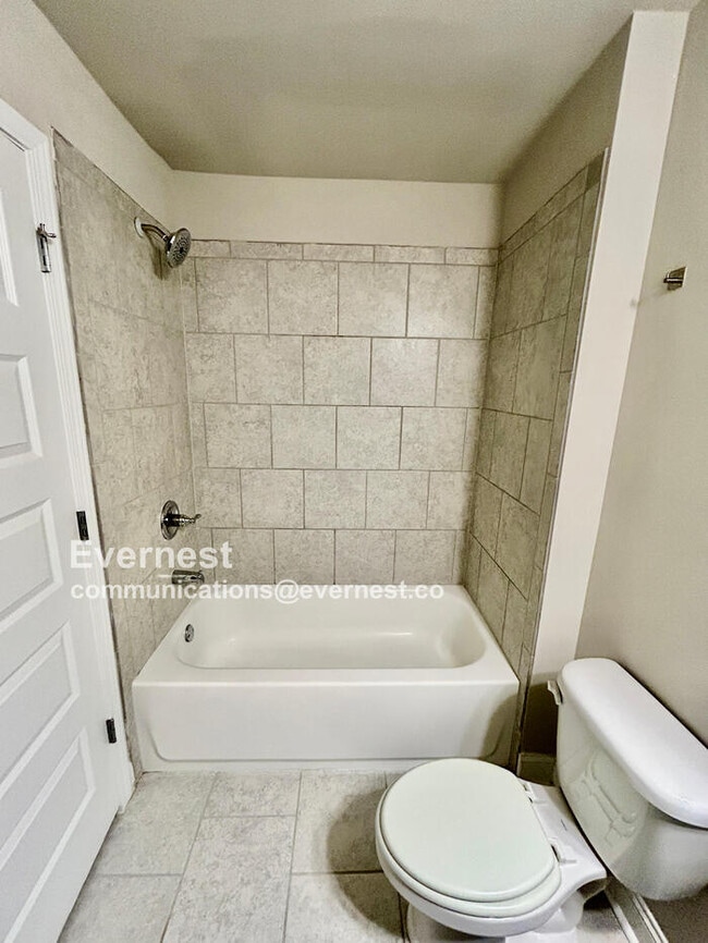 Building Photo - 5945 Arbor Knoll Pl