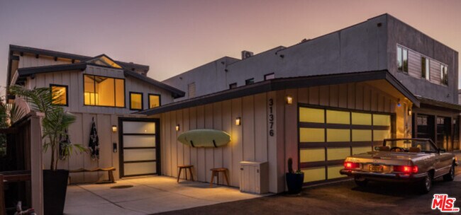 Building Photo - 31376 Broad Beach Rd