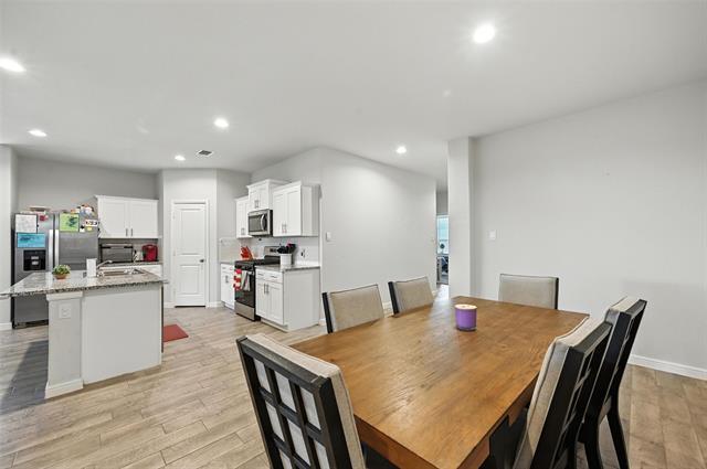 Building Photo - 524 Prairie Clover Trail