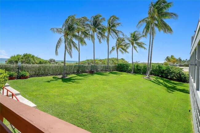 Building Photo - 6767 Collins Ave