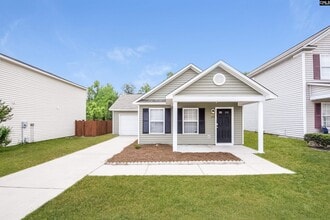 Building Photo - 226 Blazer Dr