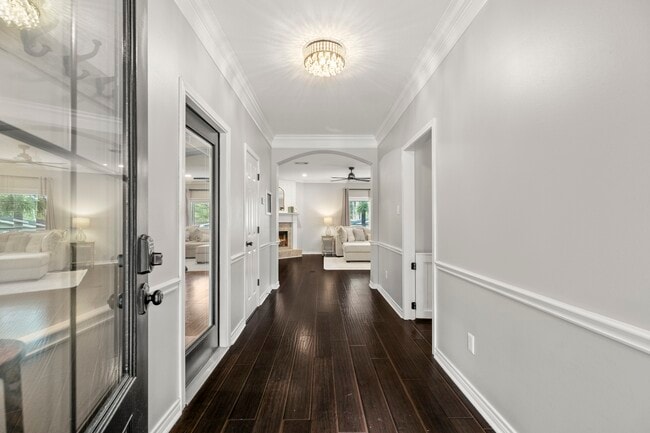 Building Photo - 5178 Lazy Ln