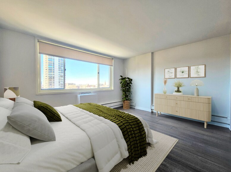 Building Photo - 1350 N Dearborn St