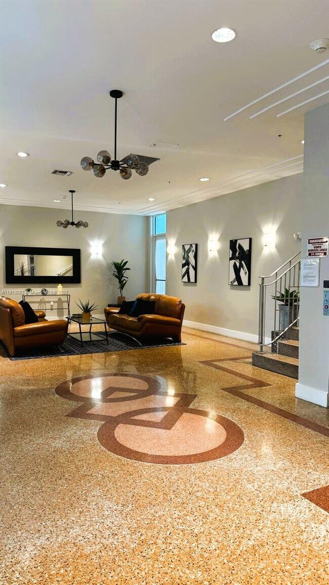 Building Photo - 7326 Collins Ave