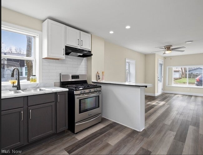 Building Photo - 303 Delamere Rd