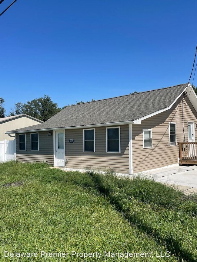 2 br, 1 bath House 4579 Summit Bridge Road 4579 Summit Bridge Rd