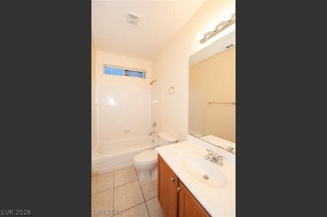 Building Photo - 11768 Del Sur Ave