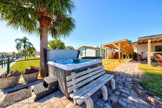 Building Photo - 30 Westview Ln