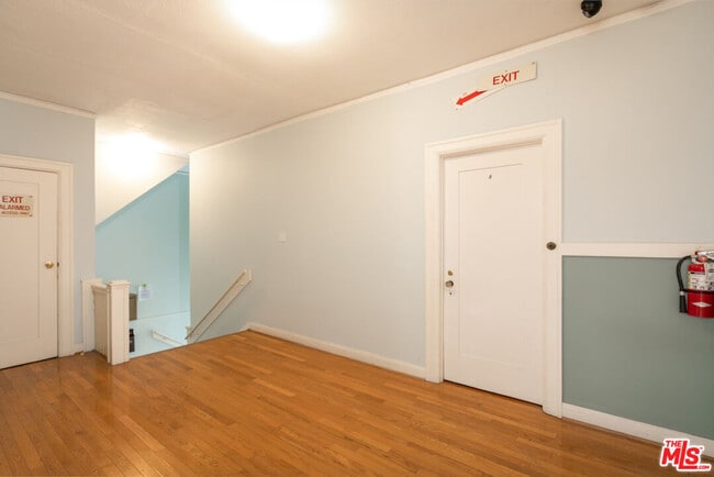 Building Photo - 5121 1/2 Eagle Rock Blvd