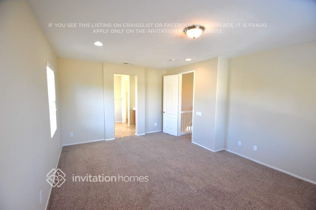 Building Photo - 1956 Montanra Ln