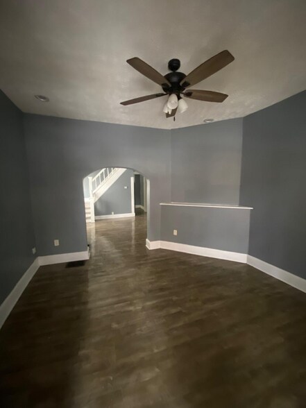 Building Photo - 422-424 Jefferson Ave