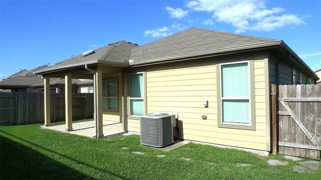 Building Photo - 6707 Lindale Springs Ln