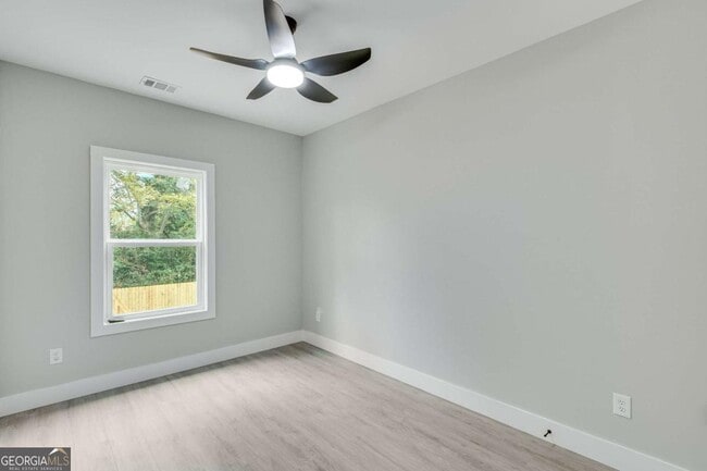 Building Photo - 44 Bond St