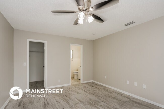 Building Photo - 1552 Foxridge Run SW