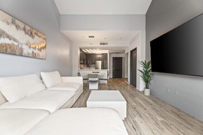 Building Photo - 4060 Glencoe Ave