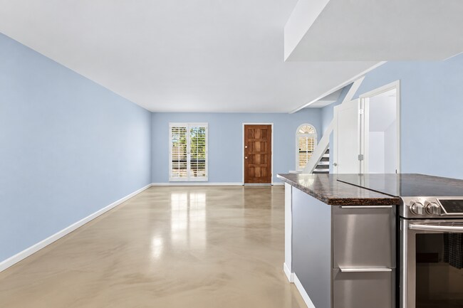 Building Photo - 8658 S 51st St