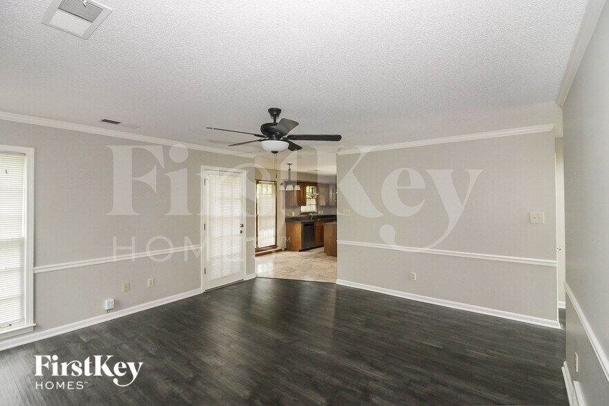 Building Photo - 768 Pecan Grove Cove