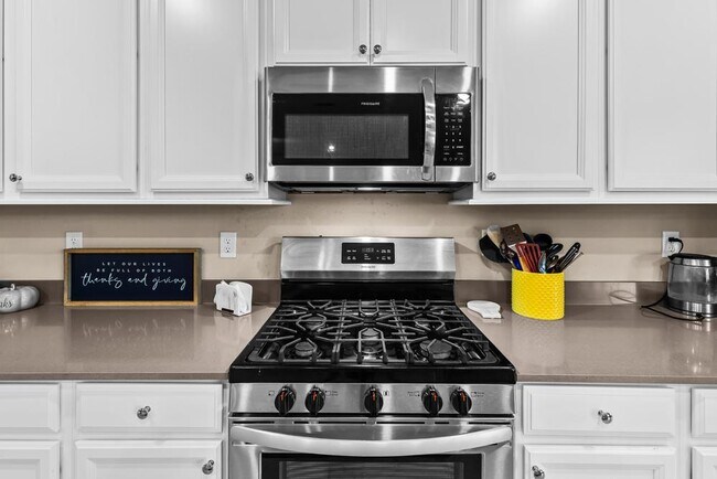 Building Photo - 307 Brybar Dr