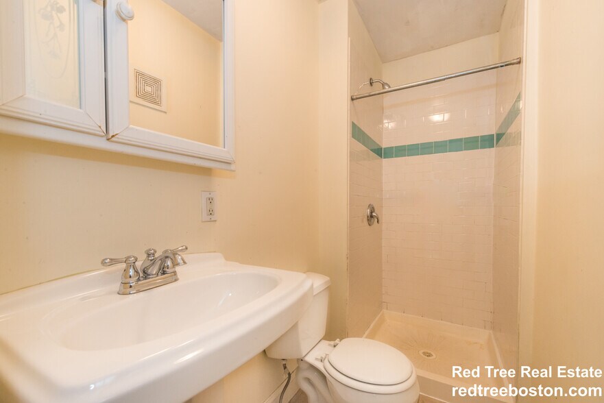 Building Photo - 50-52 Hobson St