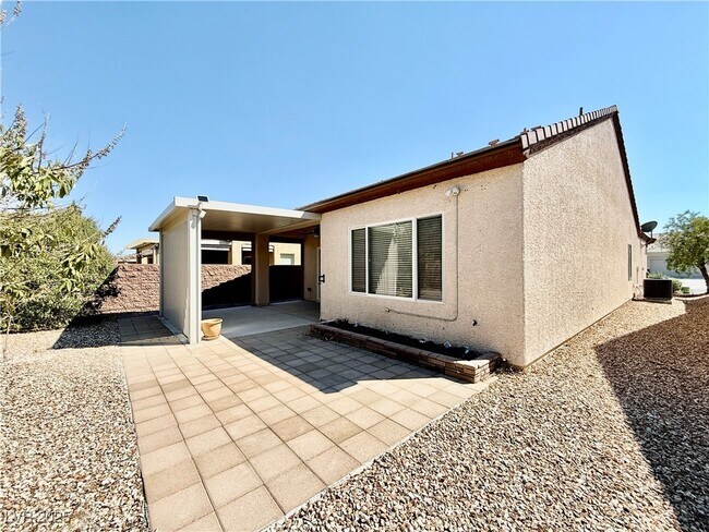 Building Photo - 2708 Cheer Pheasant Ave