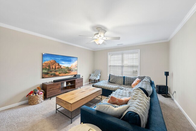 Building Photo - 9429 Shallcross Way