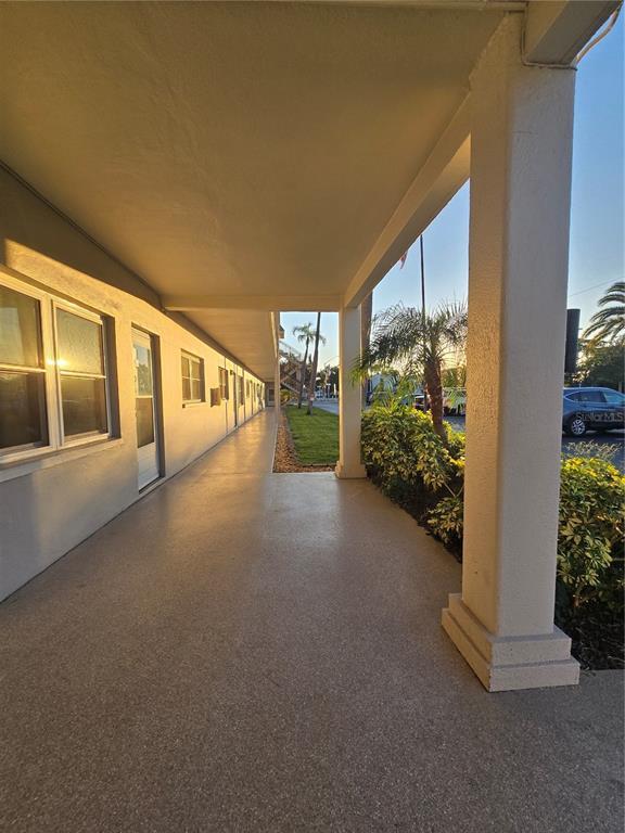 Building Photo - 211 Pasadena Ave N