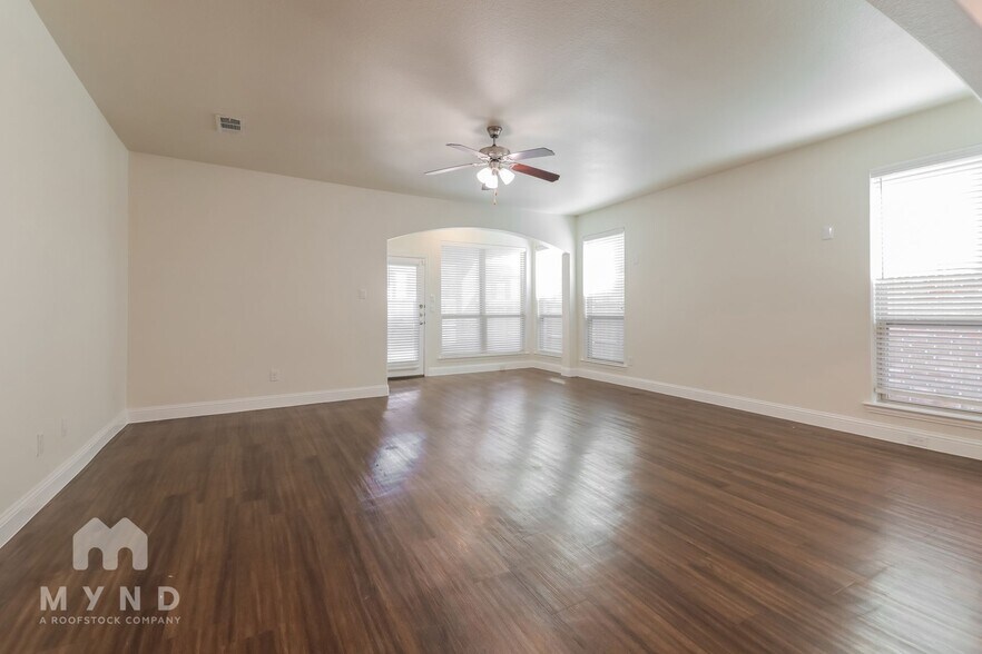 Building Photo - 3317 Damsel Sauvage Ln