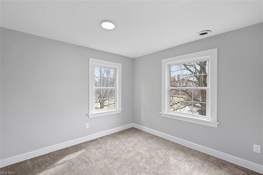 Building Photo - 3785 Washington Blvd