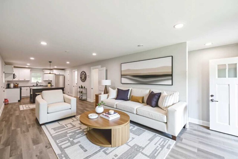 Building Photo - 121 Brookmeade Dr